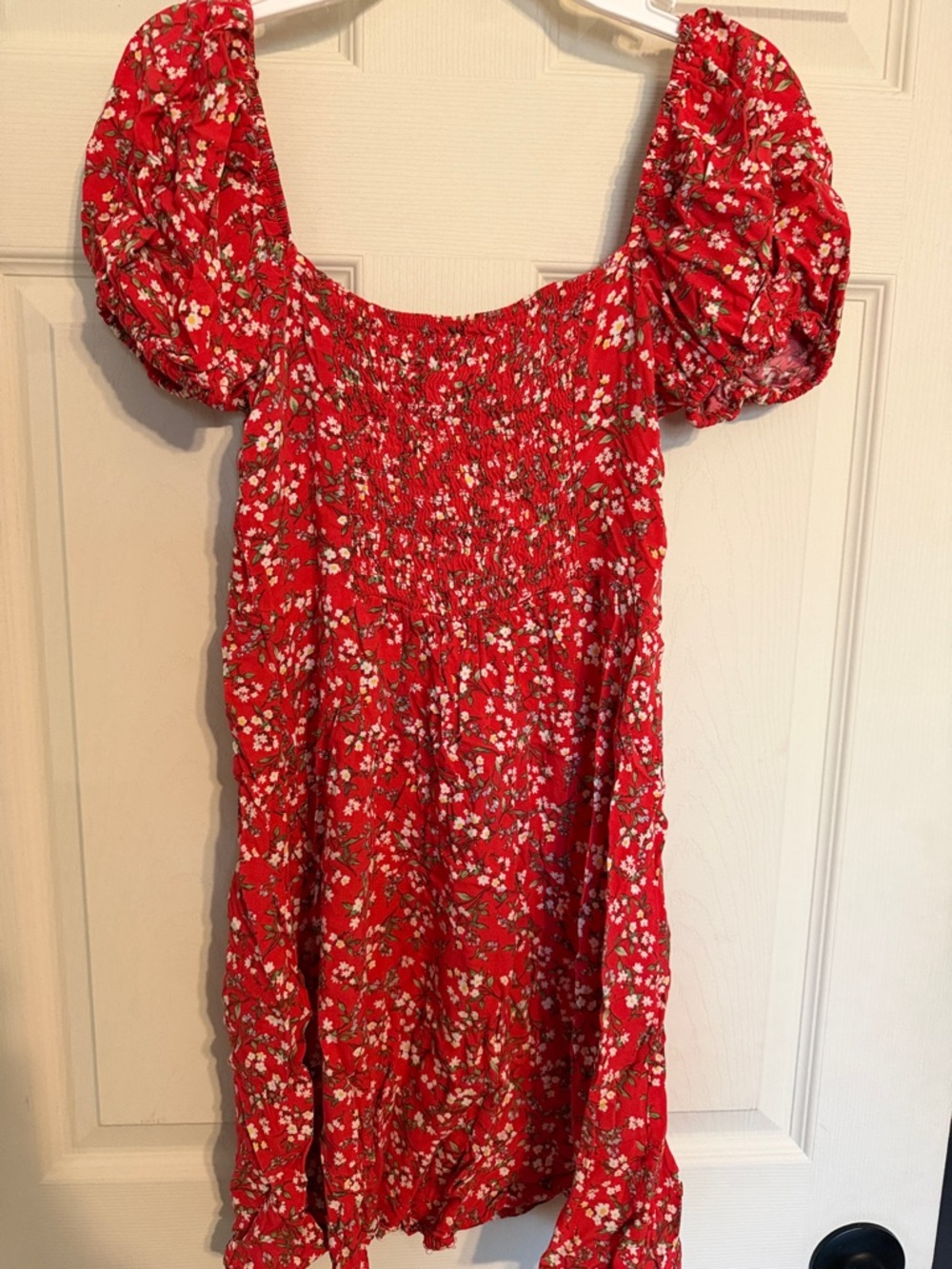 miami Red Floral Smocked dress - Picture 3 of 3